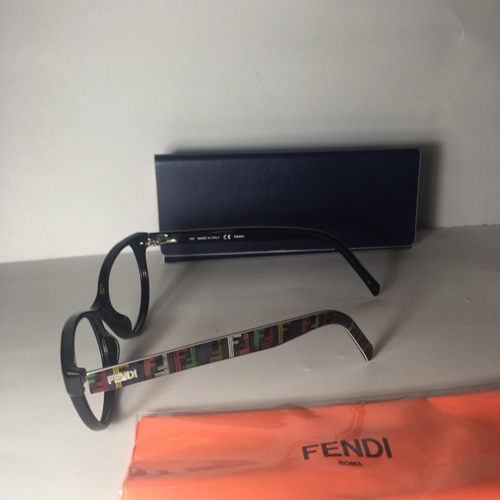 Fendi cat eye eyewear frame